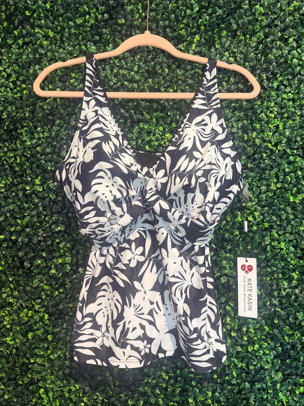 Kate Kasin Swim Tank